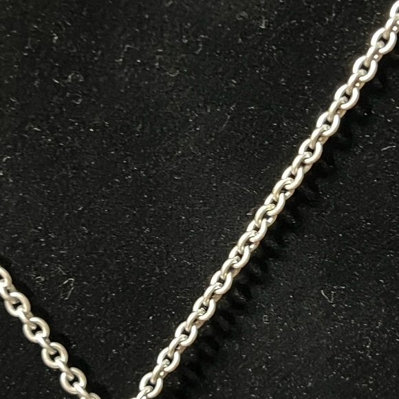 Pewter look with reversible pendant necklace with cut out  sparkles - Picture 3 of 8